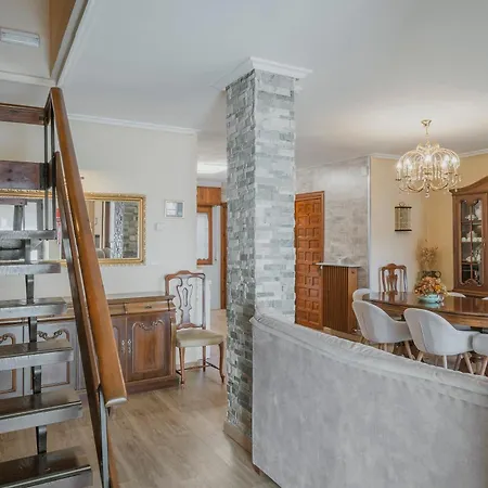 El Cedro Holiday home